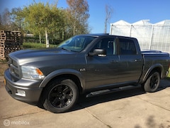 Dodge Ram 1500 - 5.7 V8 Crew Cab 5'7