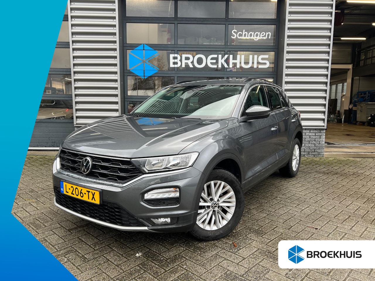 Volkswagen T-Roc - 1.0 TSI 110 pk Style | Parkeersensoren | Cruise control adaptief | Dab | - AutoWereld.nl