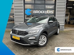 Volkswagen T-Roc - 1.0 TSI 110 pk Style | Parkeersensoren | Cruise control adaptief | Dab |