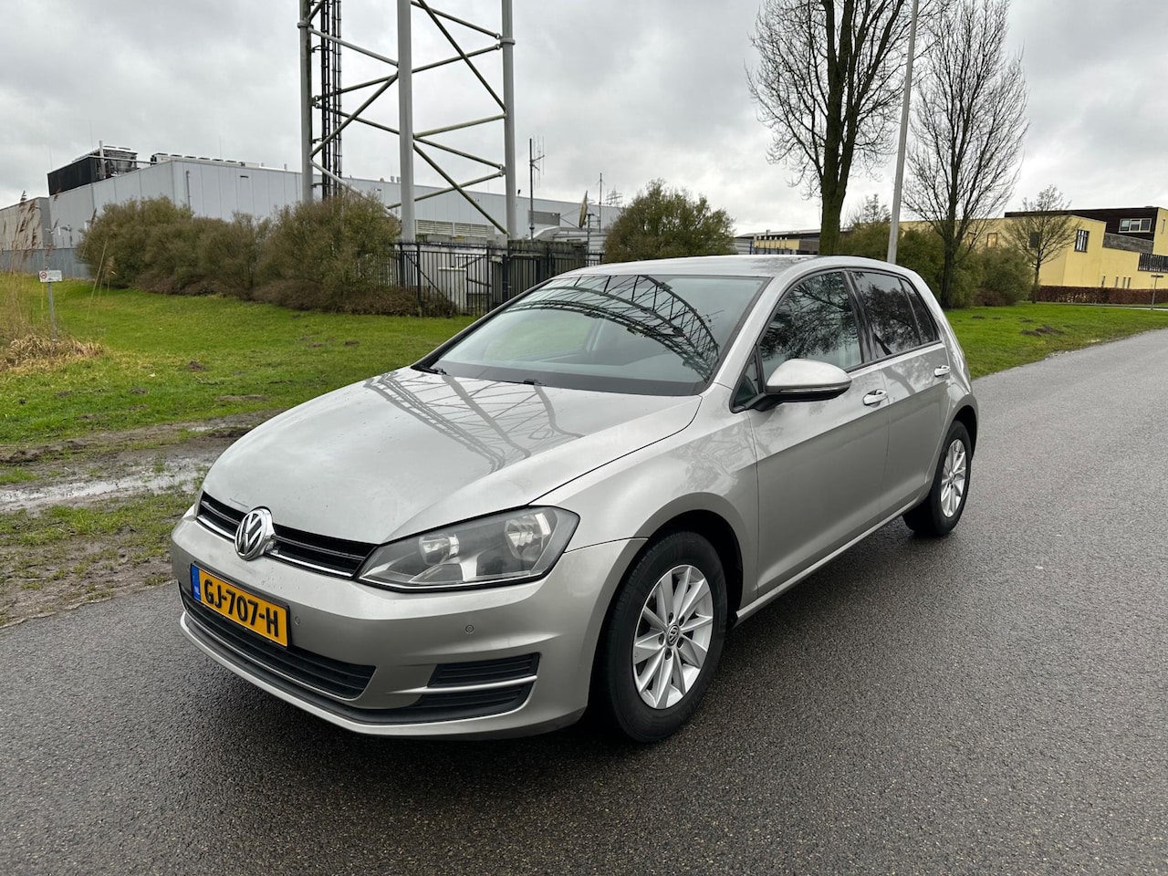 Volkswagen Golf - 1.6 TDI Comfortline Airco Navi - AutoWereld.nl