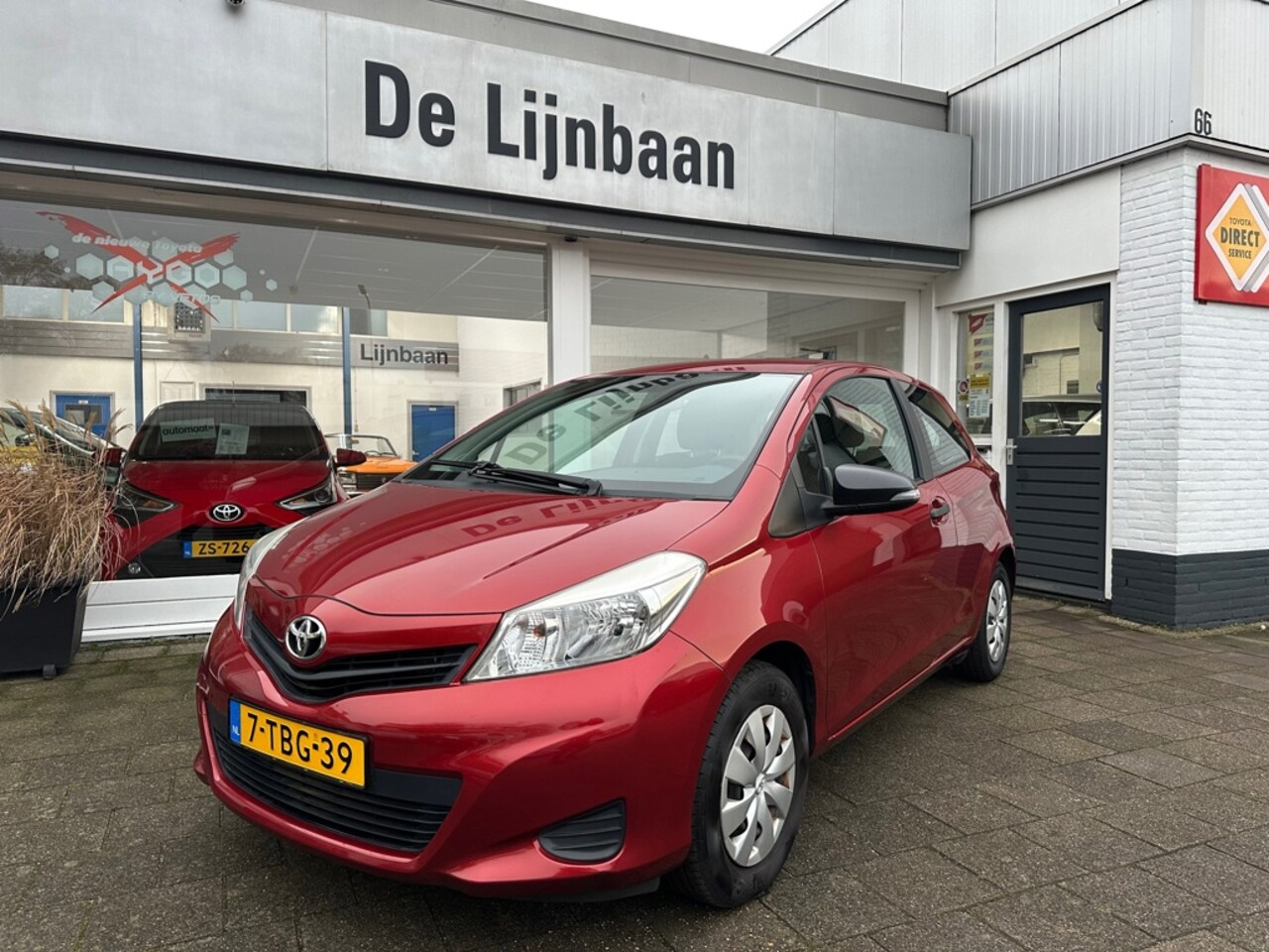 Toyota Yaris - 1.0 VVT-i Comfort 1.0 VVT-i Comfort - AutoWereld.nl