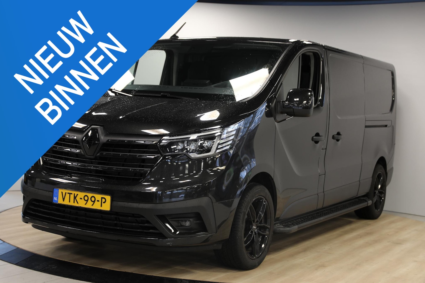 Renault Trafic - 2.0 dCi 150 T30 L2H1 Comfort | Automaat | Media Pakket | 2 x schuifdeur - AutoWereld.nl