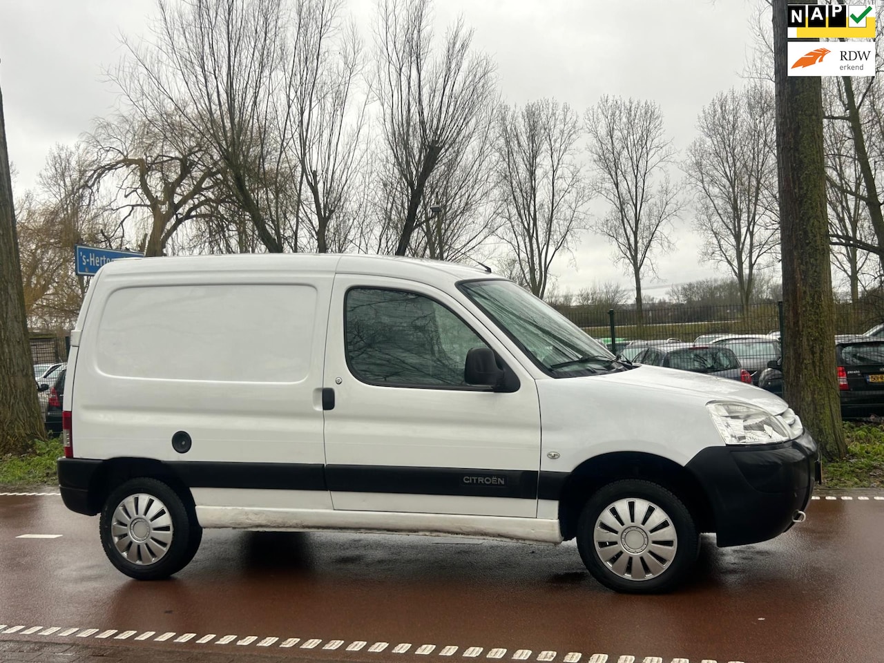 Citroën Berlingo - 1.4i 800 MARGE!APK!ZUINIG!BENZINE!!!! - AutoWereld.nl