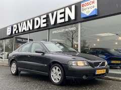 Volvo S60 - 2.4 Edition Plus Line 140pk/104kW Automaat | Youngtimer | Onderhoud compleet | Zeer netjes