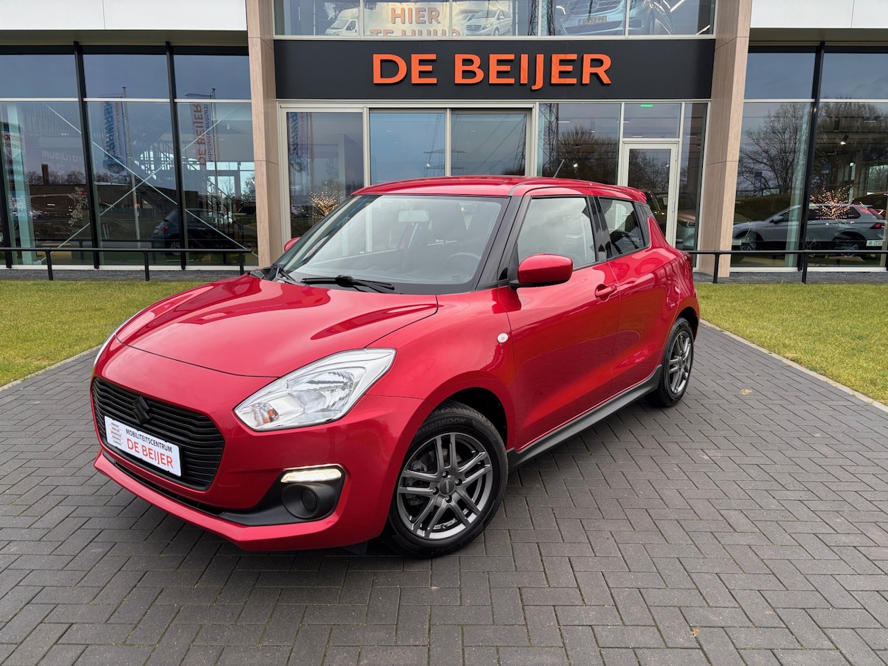 Suzuki Swift - 1.2 Comfort Airco I Bluetooth I Velgen - AutoWereld.nl