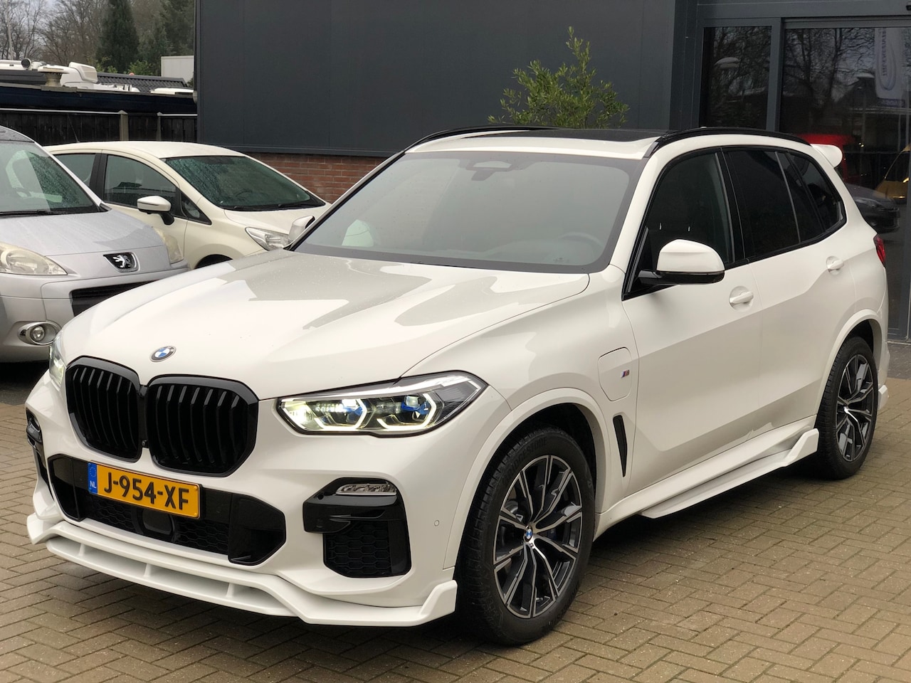 BMW X5 - XDrive45e High Exe - AutoWereld.nl