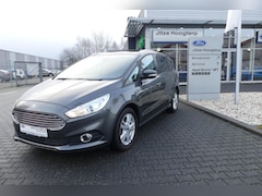 Ford S-Max - 1.5 Titanium 7 PERSOONS.160 PK.NAVI.CRUISE.WINTERPACK.ELEKTRISCH ACHTERBANK.NIEUWE MOTOR