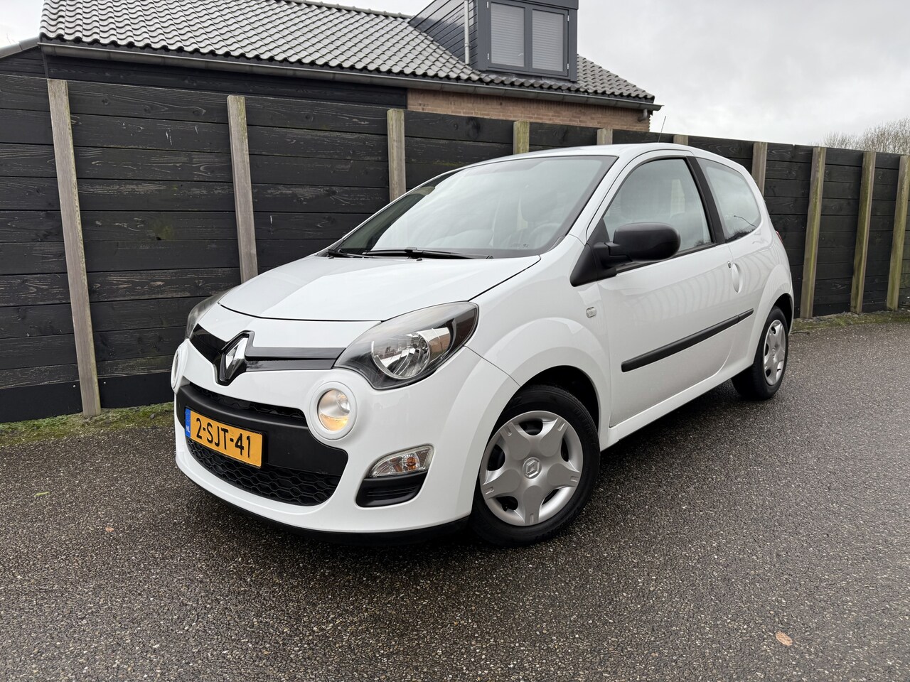 Renault Twingo - 1.2 16V Parisienne dealer onderhouden - AutoWereld.nl