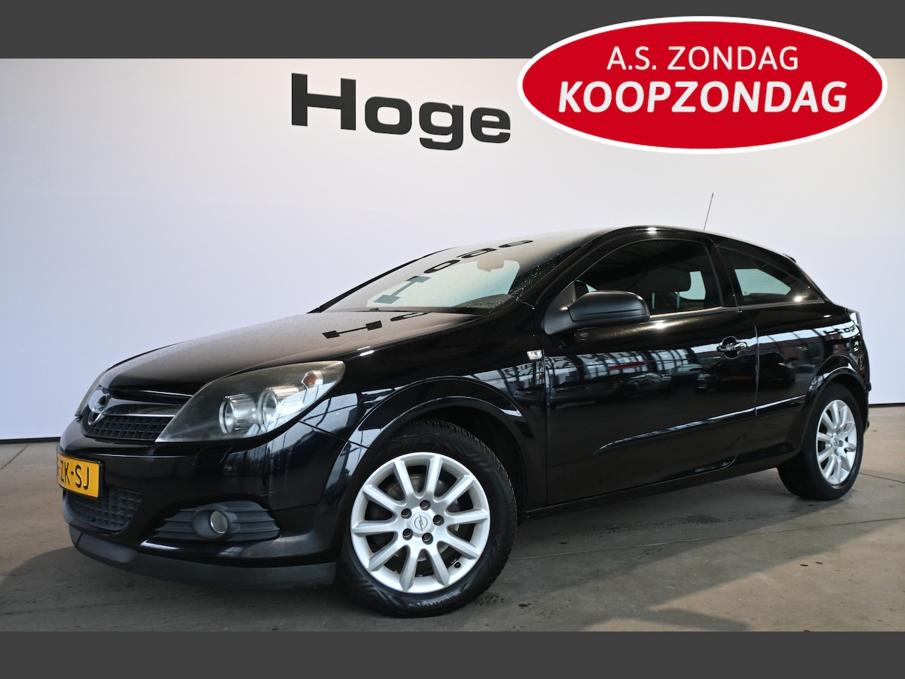 Opel Astra GTC - 1.6 Temptation Airco Goed Onderhouden! All in Prijs Inruil Mogelijk! - AutoWereld.nl