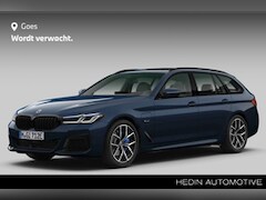 BMW 5-serie Touring - 530e Business Edition Plus | Stuurwielrand Verwarmd | Trekhaak met elektrisch wegklapbare