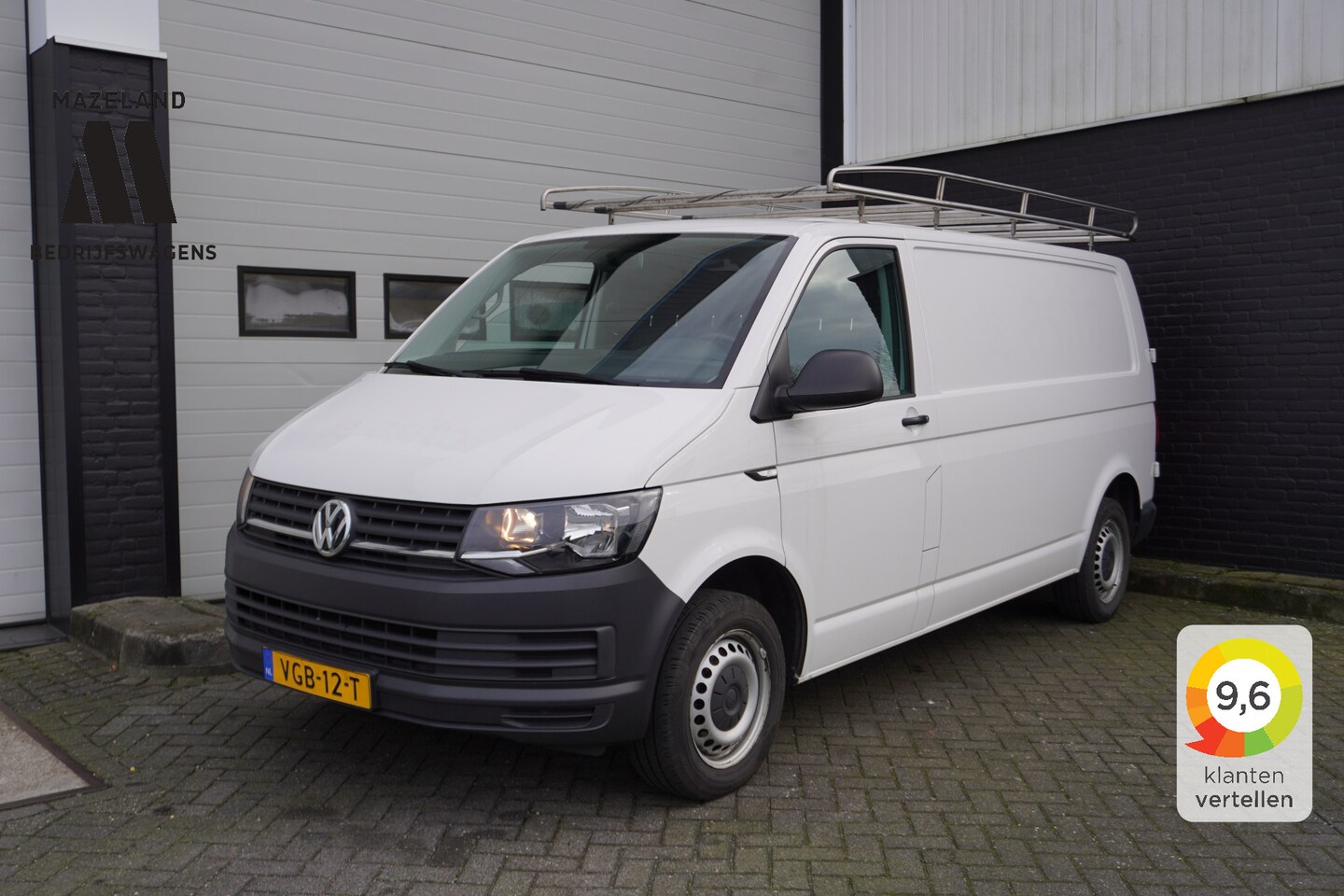 Volkswagen Transporter - 2.0 TDI L2H1 EURO6 - Airco - Cruise - PDC - €14.900,- Excl. - AutoWereld.nl