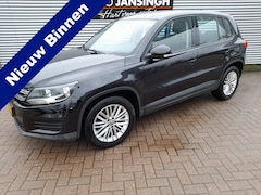 Volkswagen Tiguan - 1.4 TSI Comfort&Design Edition | Airco | LM velgen | Navigatie | Hoge zit | RIJKLAARPRIJS