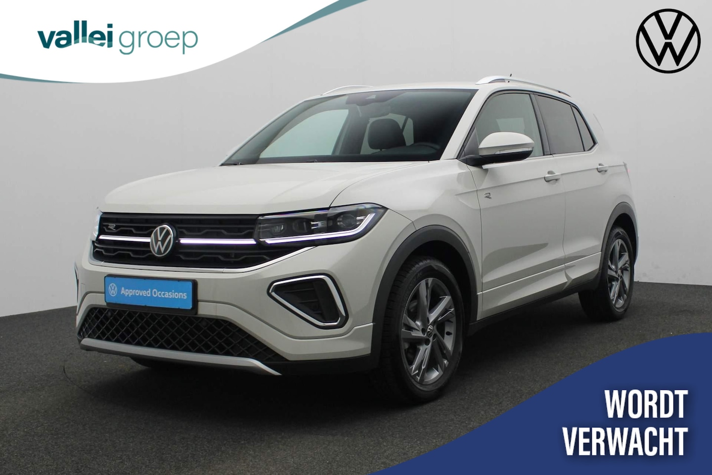 Volkswagen T-Cross - 1.5 TSI 150PK DSG R-Line | Trekhaak | IQ Light | Camera | Stoelverwarming | Navi | ACC | A - AutoWereld.nl