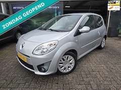 Renault Twingo - 1.2-16V Initiale | AUTOMAAT | 2E EIGENAAR | CLIMA | LEDER | LMV | CRUISE | PDC |