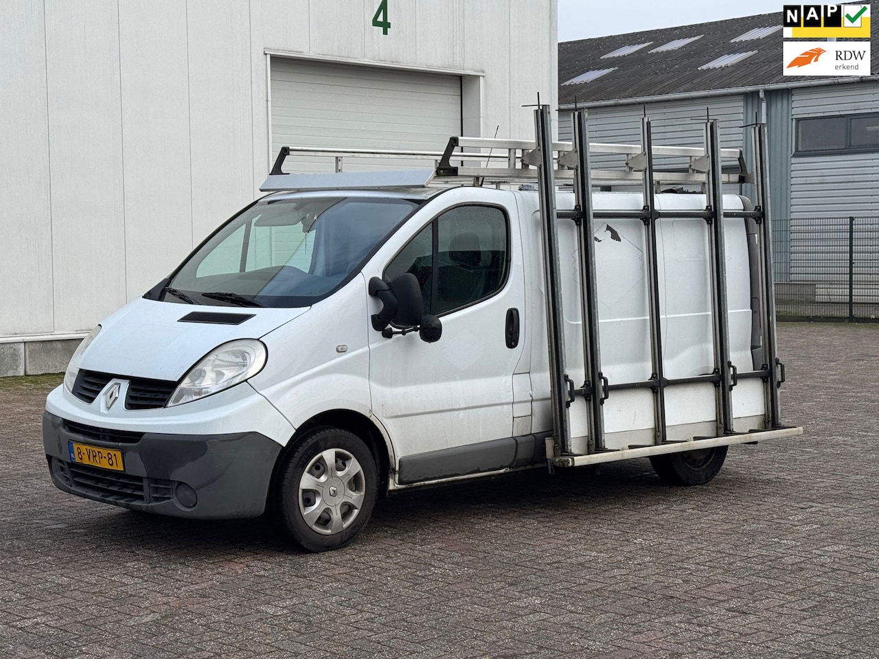 Renault Trafic - 2.0 dCi T27 L1H1 GLASREK / GLASRASTEEL - AutoWereld.nl