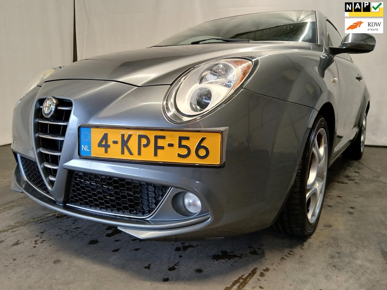 Alfa Romeo MiTo - 1.4 Progression - Airco - Motor Loopt Onregelmatig - AutoWereld.nl