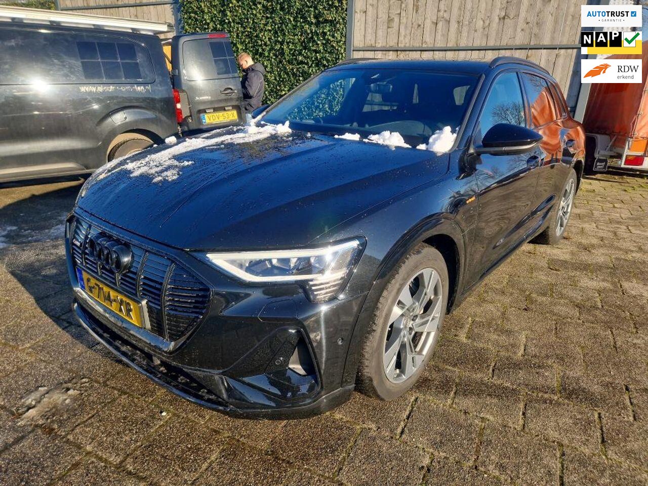 Audi e-tron - E-tron 50 3x S-LINE PANO l CAMERA l CARPLAY l SFEER l ADAPT.CRUISE l ORG.NL - AutoWereld.nl