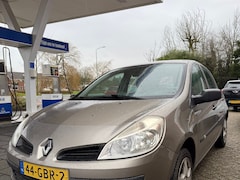 Renault Clio - 1.2-16V Special Line / Airco