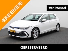 Volkswagen Golf - 1.4 eHybrid GTE 245 PK PHEV | Automaat | Navigatie | Parkeersensoren | Stuur & Stoelverwar