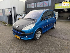 Peugeot 1007 - 1.6-16V Gentry l AUTOMAAT