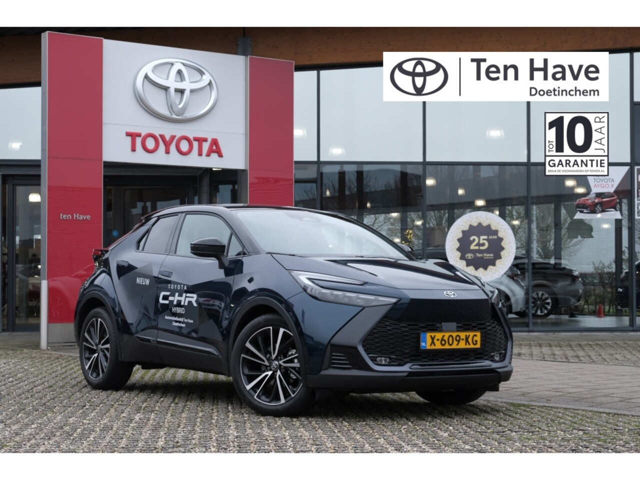 Toyota C-HR - 1.8 Hybrid 140PK Executive Automaat | Next Generation Pack | Dra - AutoWereld.nl