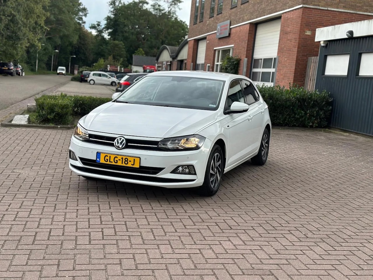 Volkswagen Polo - 1.0 TSI Highline Business R 1.0 TSI Highline Business R - AutoWereld.nl