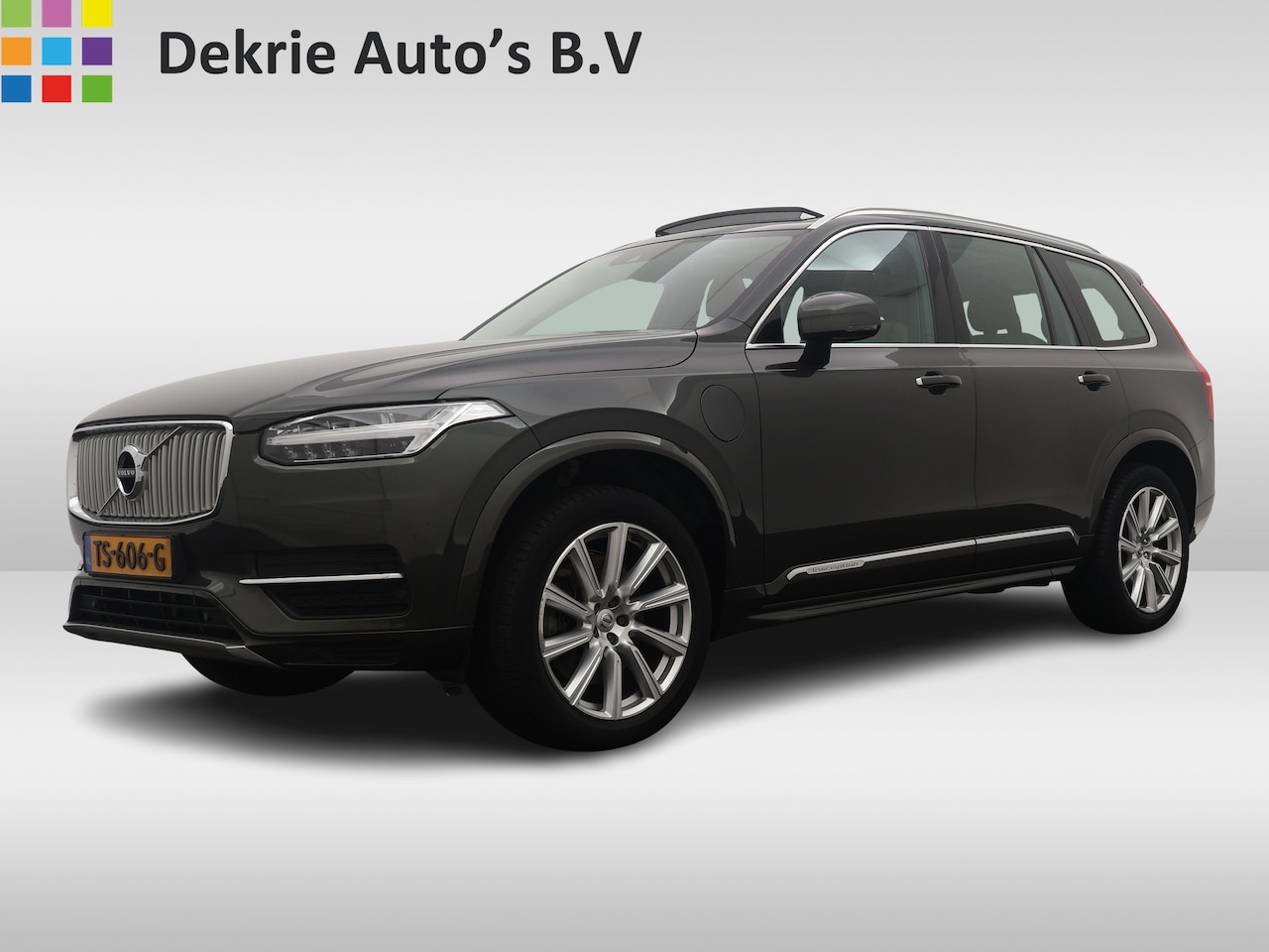 Volvo XC90 - 2.0 T8 Hybride AWD Inscription 7Pers. Panoramadak / Leder / Zittingverhoger achter / Busin - AutoWereld.nl