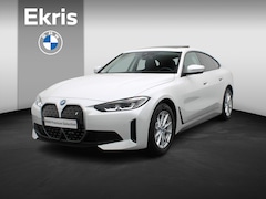 BMW i4 - eDrive40 High Executive | Safety Pack | Trekhaak | Extra Getint Glas Achter | Driving Assi