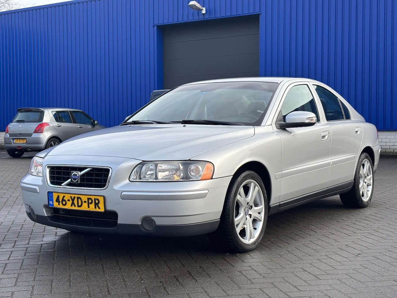 Volvo S60 - 2.4 Kinetic 2.4 Kinetic - AutoWereld.nl