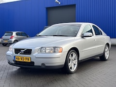 Volvo S60 - 2.4 Kinetic/Airco/nap/elek.ramen/PDC/Automaat