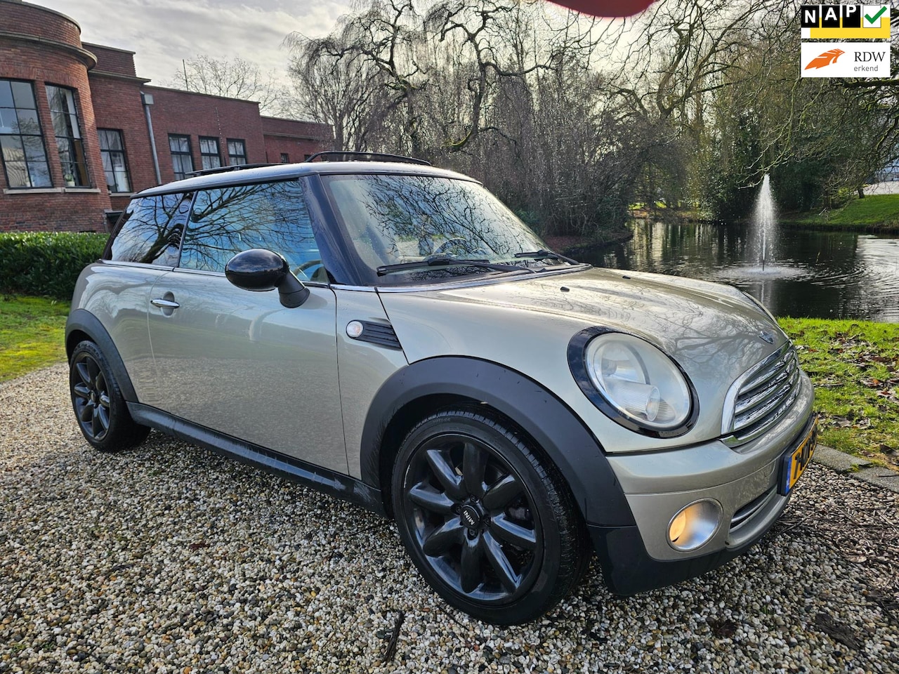 MINI Cooper - Mini 1.6 PANORAMA/leer/AIRCO - AutoWereld.nl