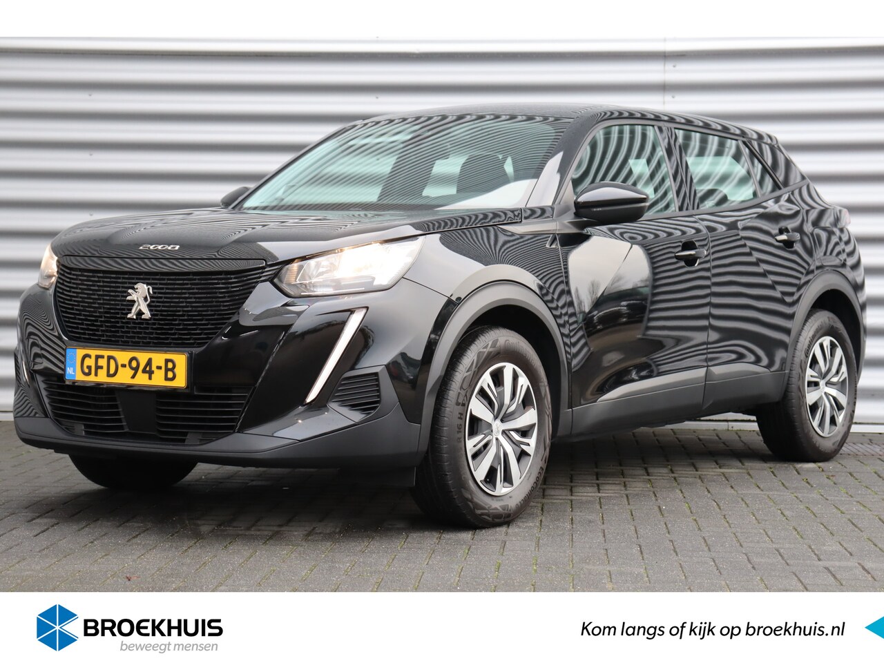 Peugeot 2008 - 1.2 PURETECH 100PK ACTIVE / NAVI / CLIMA / LED / PDC / WINTERPAKKET / BLUETOOTH / CRUISECO - AutoWereld.nl