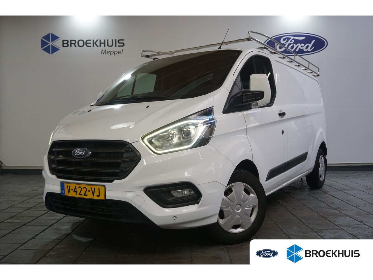 Ford Transit Custom - 300 2.0 TDCI L2H1 Trend Automaat | 130pk | Camera | Imperiaal | | 130pk | Camera | Imperia - AutoWereld.nl