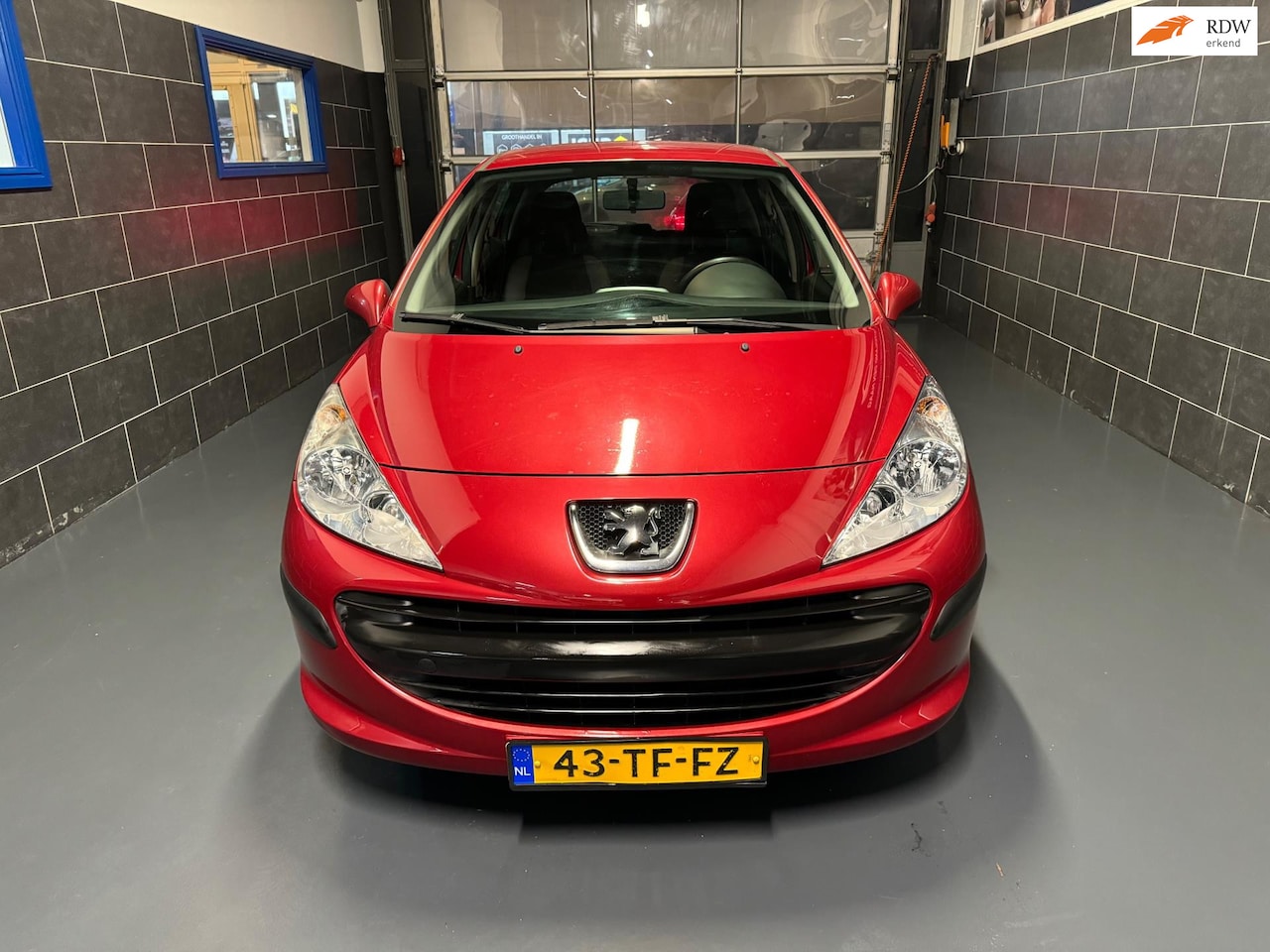 Peugeot 207 - 1.4-16V - Airco - Elektr. Ramen - NAP - Nw. Koppeling & Nw APK - AutoWereld.nl