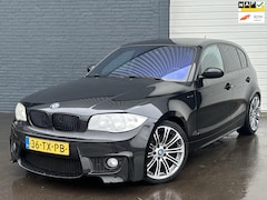 BMW 1-serie - 118i Business Line M-SPORT/AIRCO/5DEURS/NAP/APK