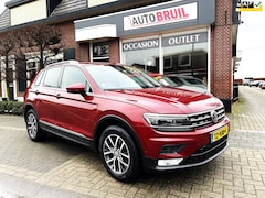 Volkswagen Tiguan - 1.4 TSI ACT Connected Series Aut. |Virtual cockp. |Trekh|Stoelverw.| Camera|Navi