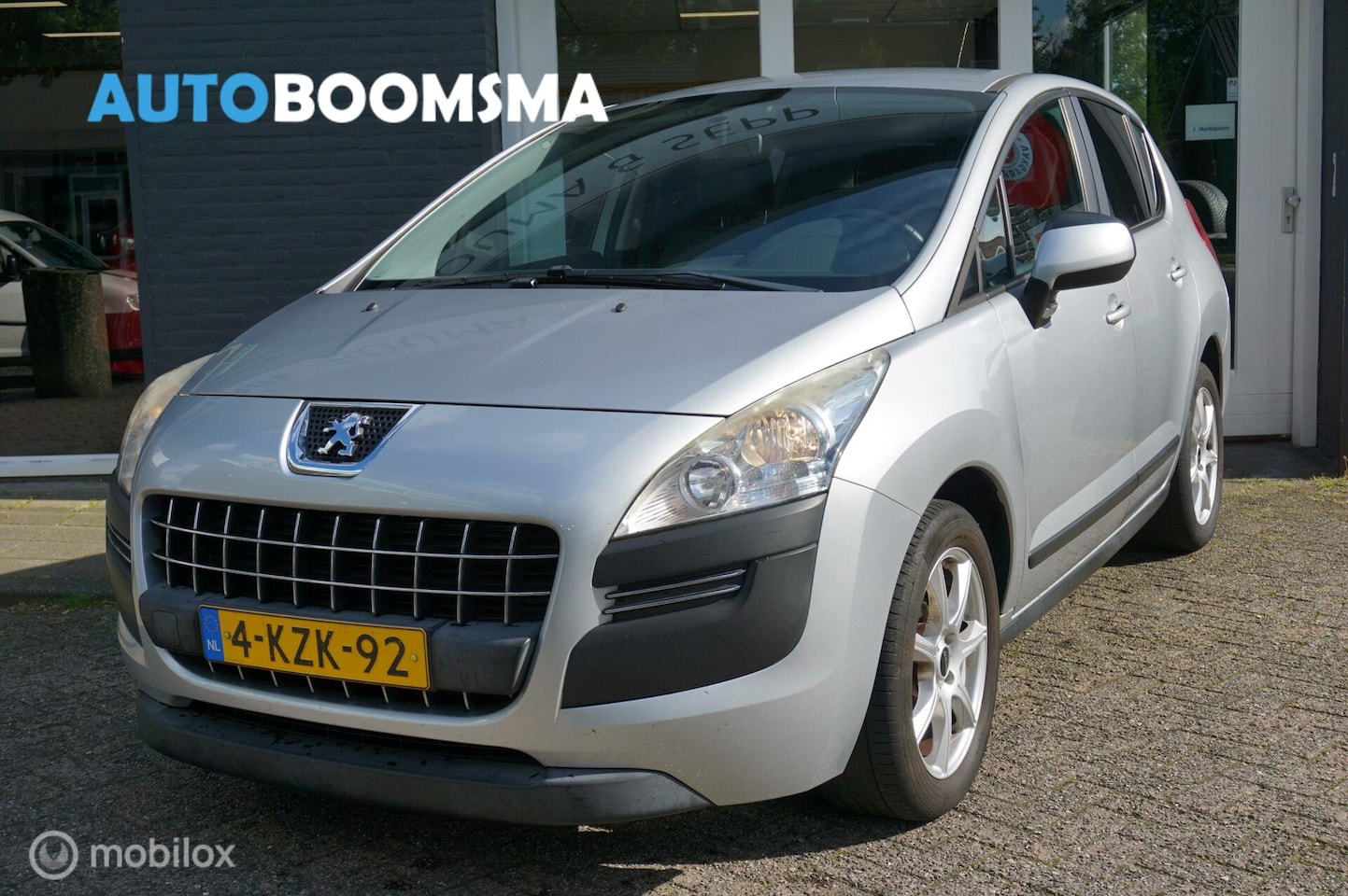 Peugeot 3008 - 1.6 VTi 120pk Active Airco Cruise Trekhaak Navi - AutoWereld.nl