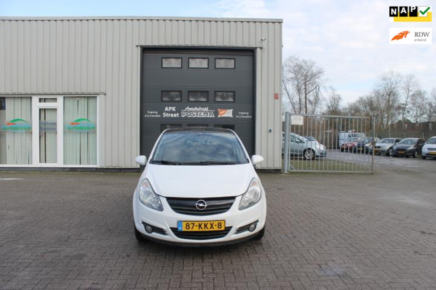 Opel Corsa - 1.4-16V Business 1.4-16V Business - AutoWereld.nl