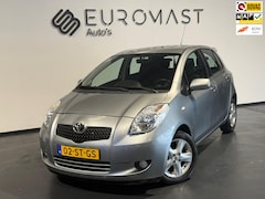 Toyota Yaris - 1.3 VVTi Luna Airco 5D Nieuwe Apk