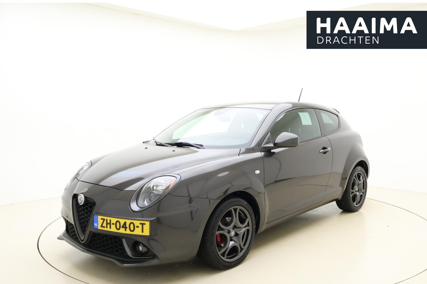 Alfa Romeo MiTo - 0.9 TwinAir ECO | Navigatie | Climate Control | 16'' LM Velgen | Parkeersensoren achter - AutoWereld.nl