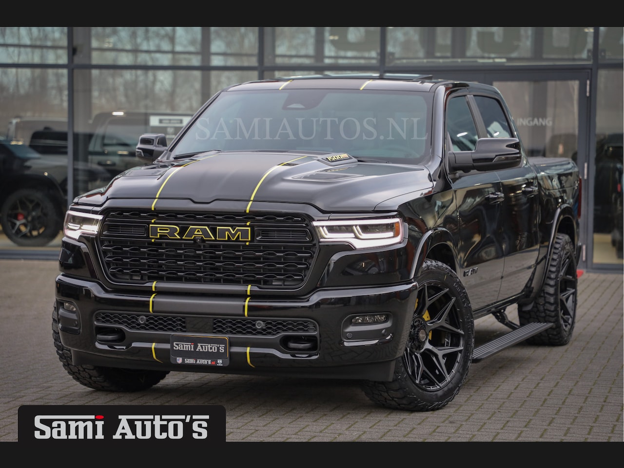 Dodge Ram 1500 - LIMITED NIGHT HIGH OUTPUT | DE MEEST LUXUEUZE PICK UP | H.O 540PK 706 Nm 2025 | XB9 | MASS - AutoWereld.nl