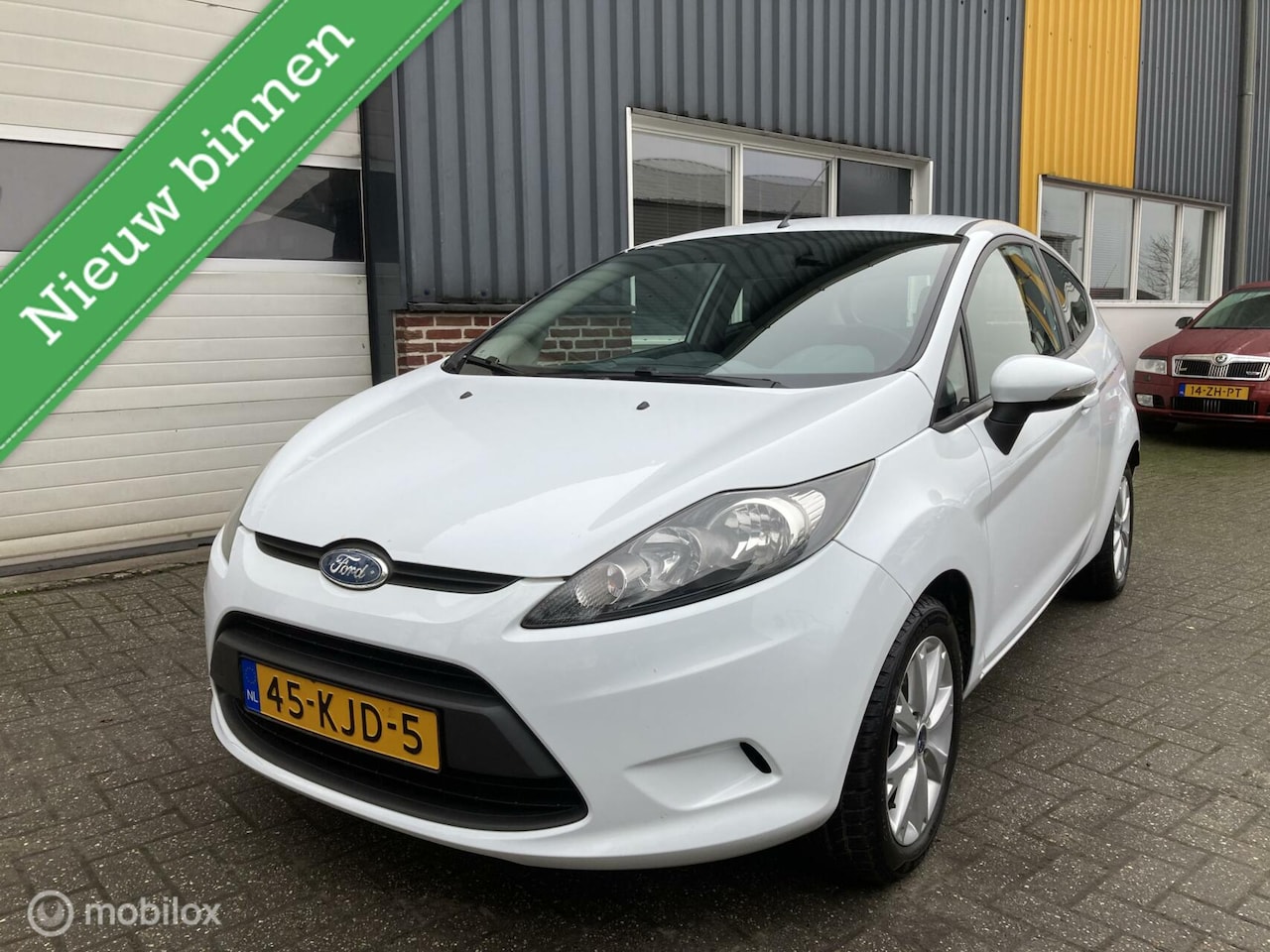 Ford Fiesta - 1.25 Limited TREKHAAK! - AutoWereld.nl