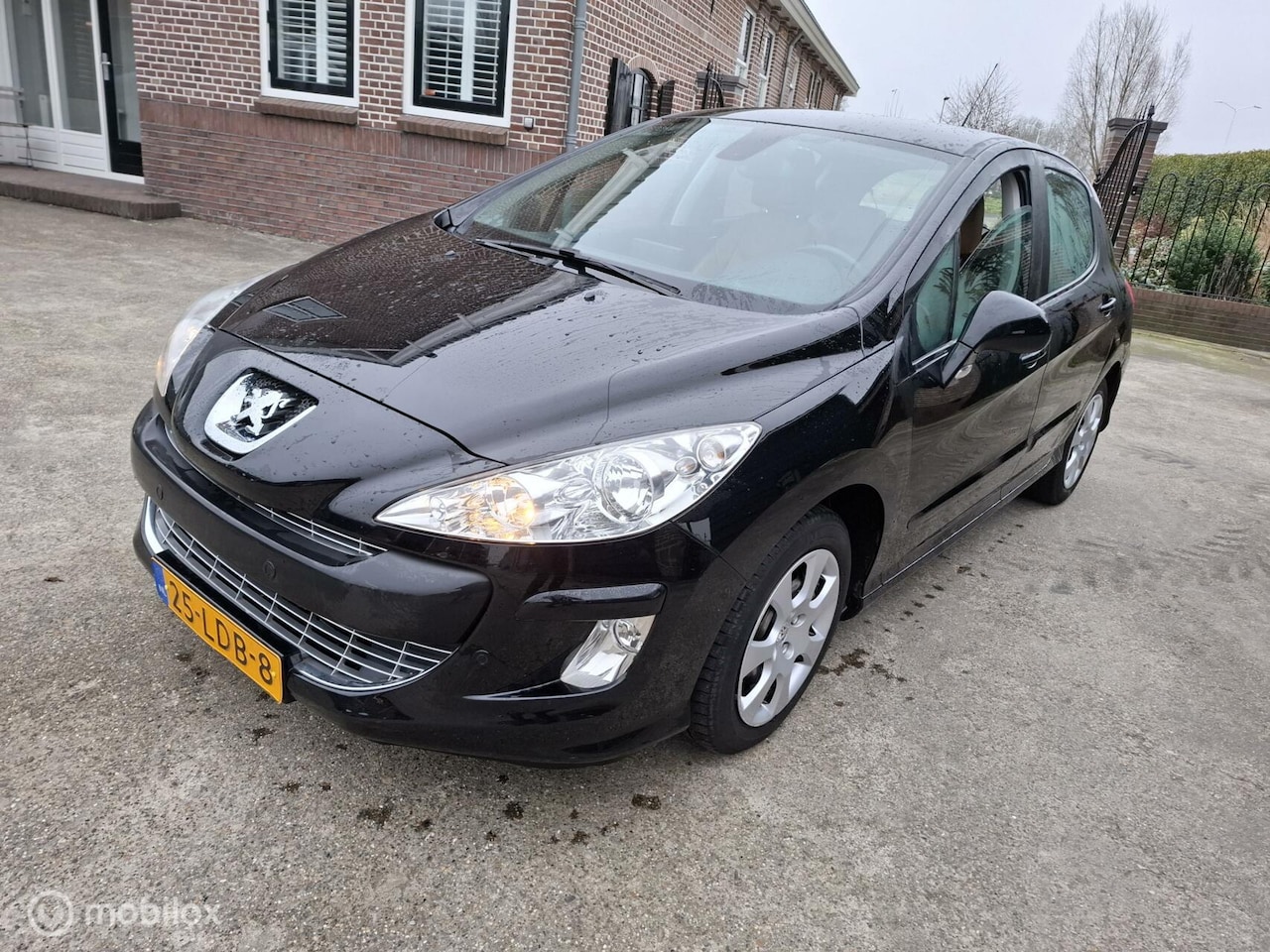 Peugeot 308 SW - 1.6 VTi Blue Executive Automaat en Leer! - AutoWereld.nl