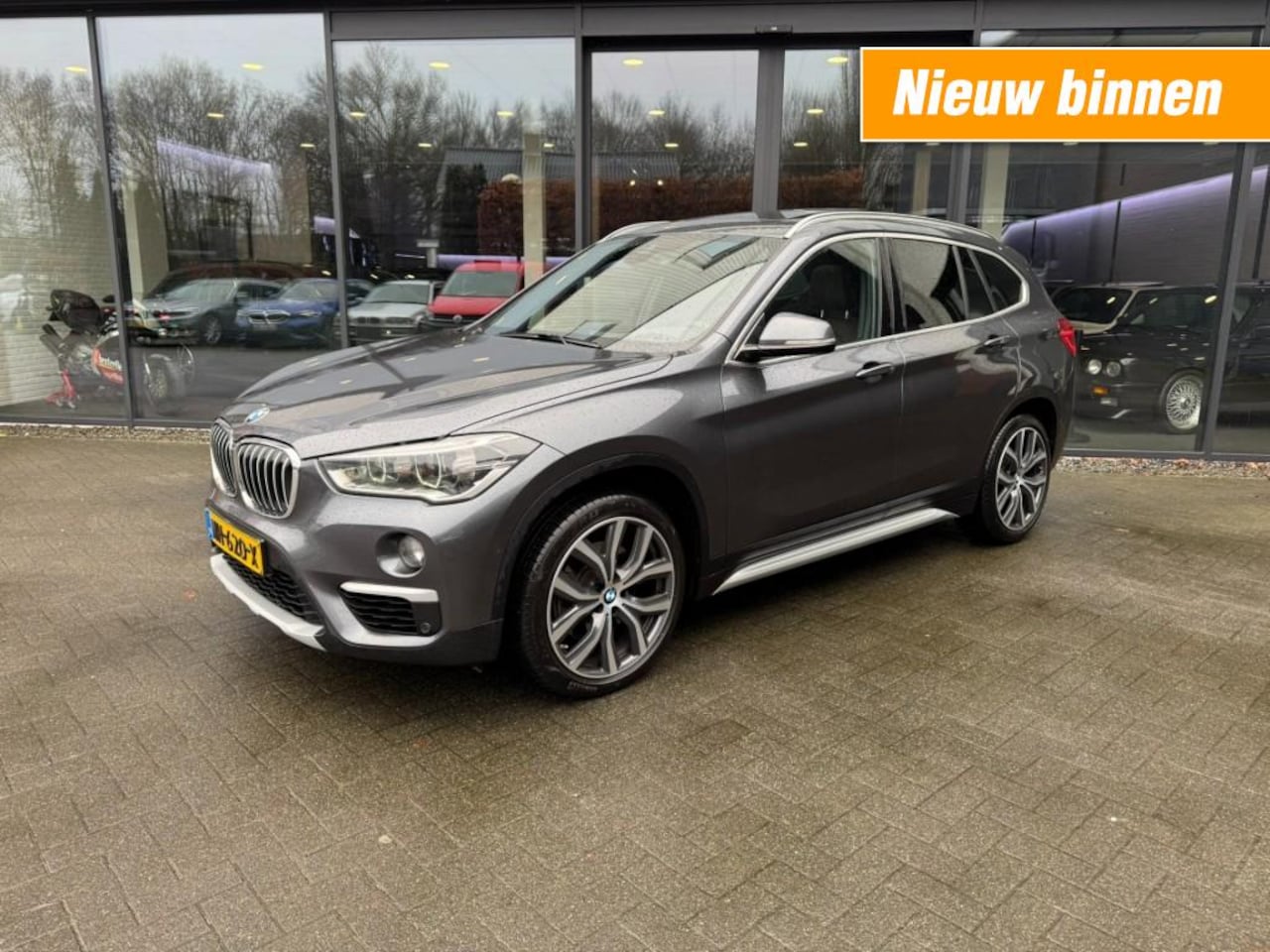 BMW X1 - xDrive High Exe,LED,Schuifdak,HeadUp,Stuur+stoelverw,Leer, - AutoWereld.nl