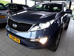 Kia Sportage - 2.0 ExecutiveLine autom Navi+Cam/LMV/Trekh