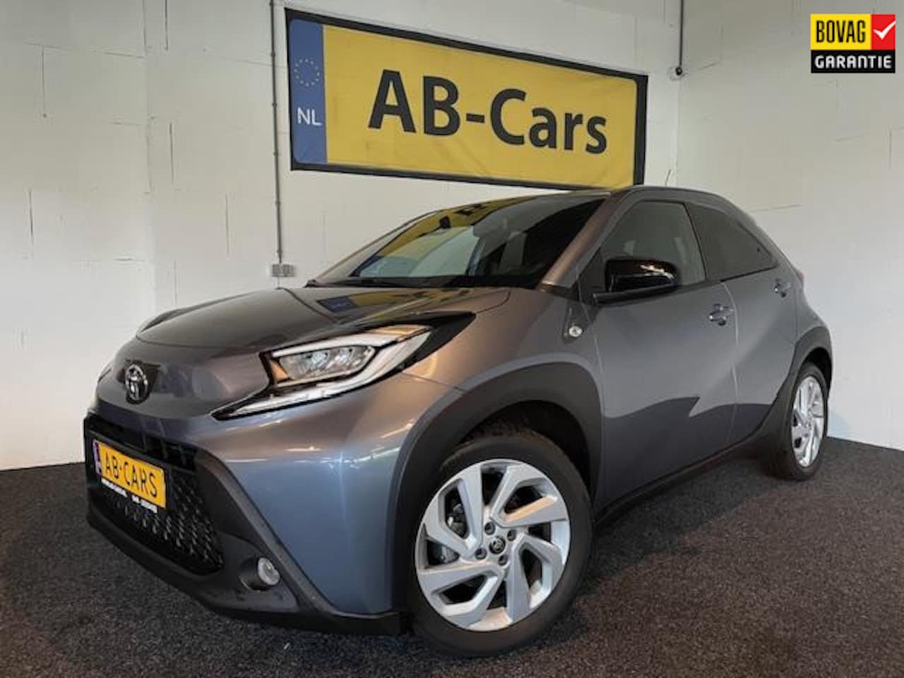 Toyota Aygo X - 1.0 VVT-i MT First met lichtmetalen velgen - AutoWereld.nl