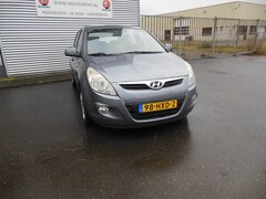 Hyundai i20 - 1.2i DynamicVersion Staat in Hoogeveen