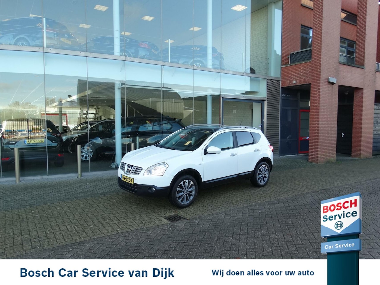 Nissan Qashqai - 1.6 Connect Edit. trekhaak/camera/cruise/pano - AutoWereld.nl