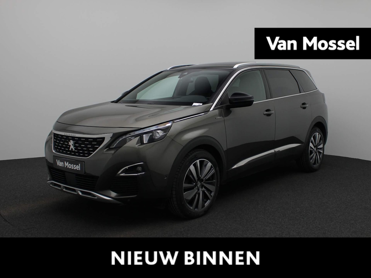 Peugeot 5008 - | Panoramadak | 7 Persoons | Navigatie | Carplay | Stoelverwarming | Trekhaak | - AutoWereld.nl