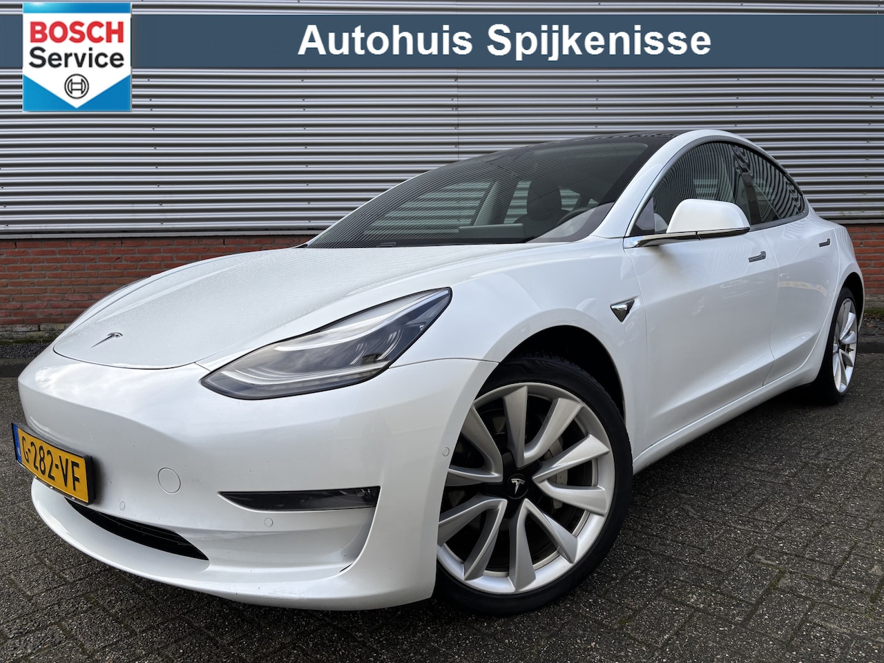 Tesla Model 3 - Long Range RWD Long Range AWD 75 kWh | Autopilot | Panoramadak | Leer | 19" Velgen | - AutoWereld.nl